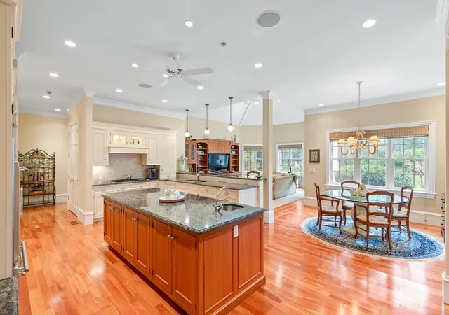 Photo 4 of Single family home for sale at 93 Oyster Way, Osterville, MA 02655 | MLS# 73504181 | Listing updated on 2026-09-12