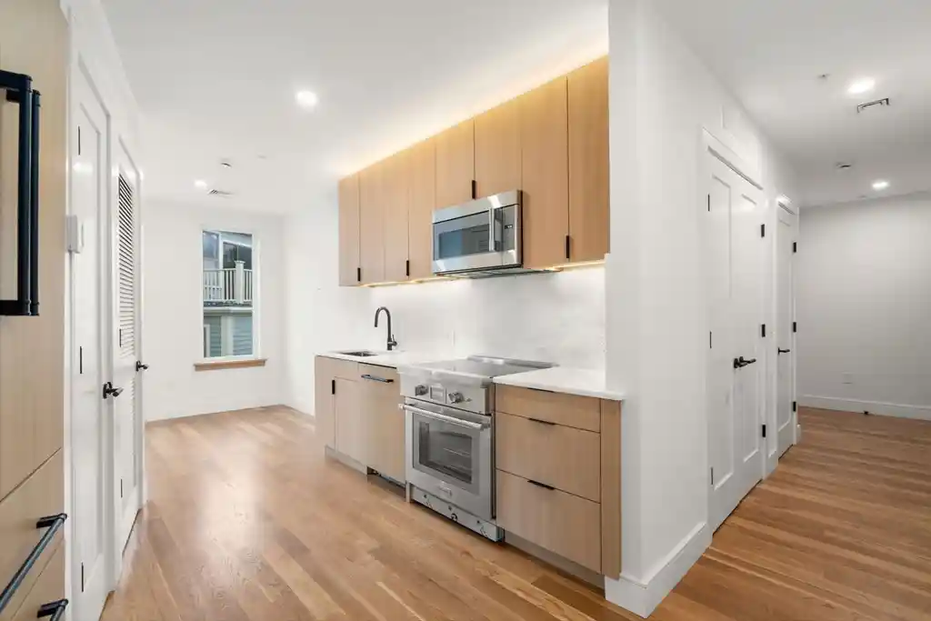 Listing Photo 2 - Condo for sale in 58 Kent located at 58 Kent, Brookline, MA 02445 - Unit #U304