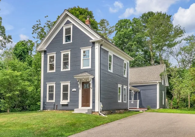 2nd image of 4 Shaw St, Medway, MA 02053 | MLS# 73549353