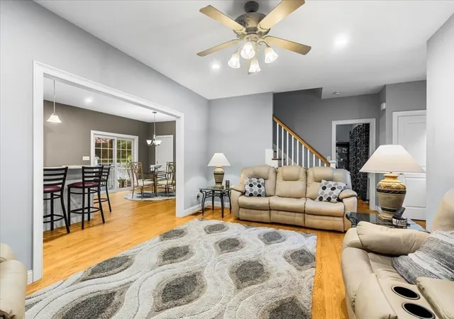 4th image of 115 Cross St, Bridgewater, MA 02324 | MLS# 73565910