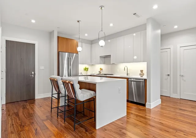 Homes for sale in Boston, MA | 99 Sumner St #312, Boston, MA 02128 | MLS# 73514835