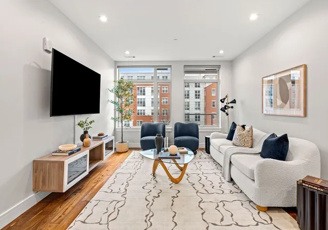 Homes for sale in Boston, MA | 99 Sumner St #312, Boston, MA 02128 | MLS# 73514835
