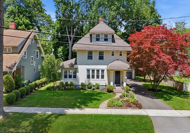 Homes for sale in Longmeadow, MA | 26 Hazelwood Ave, Longmeadow, MA 01106 | MLS# 73539394
