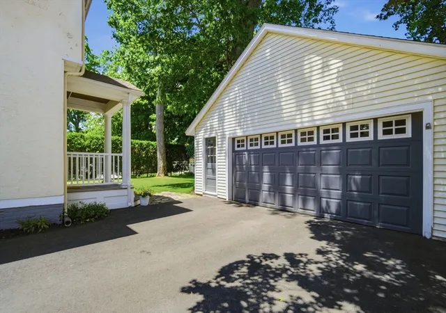 Homes for sale in Longmeadow, MA | 26 Hazelwood Ave, Longmeadow, MA 01106 | MLS# 73539394