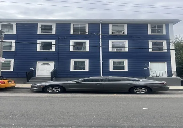 1st image of 25 West Fifth St #3, South Boston, MA 02127 | MLS# 73180396