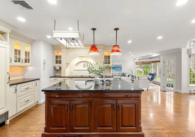 4th image of 20 Albee Dr, Braintree, MA 02184 | MLS# 73512040