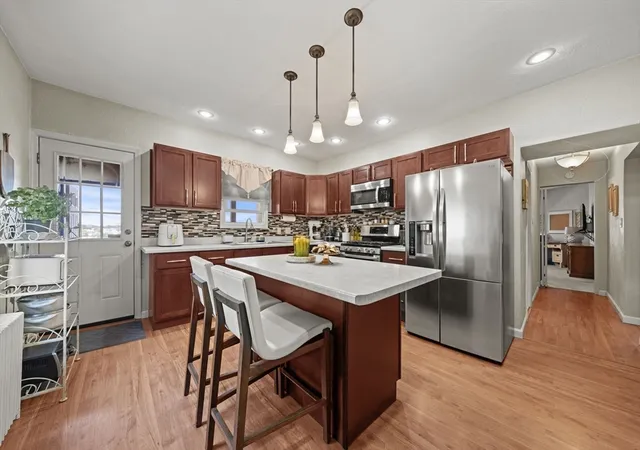 3rd image of 254-256 E Eagle St, Boston, MA 02128 | MLS# 73561964