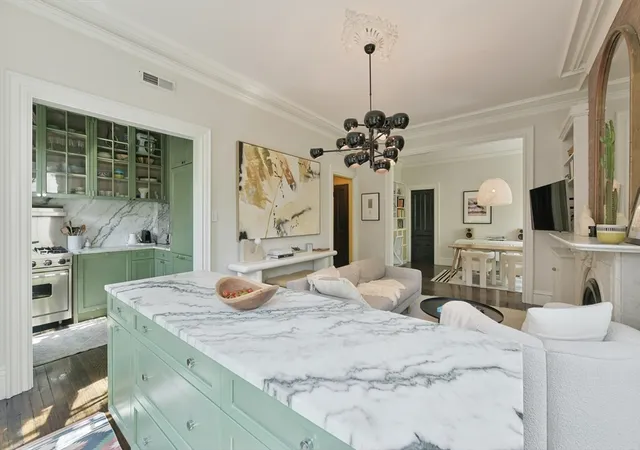 2nd image of 748 Tremont Street #2, Boston, MA 02118 | MLS# 73539659