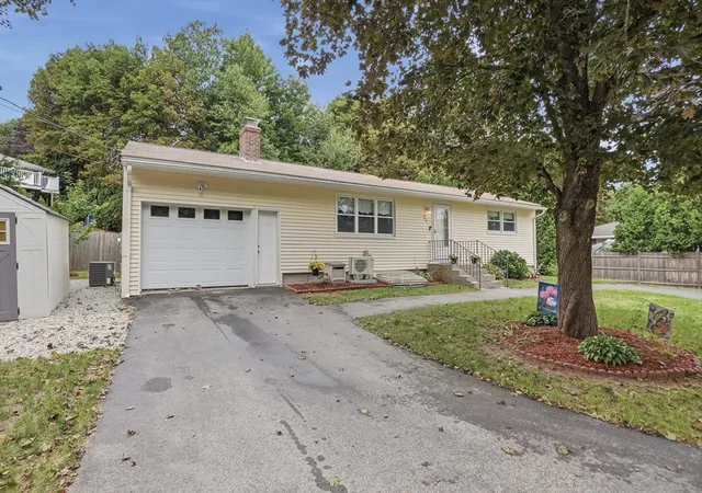 2nd image of 28 Cumberland Dr, West Boylston, MA 01583 | MLS# 73566069