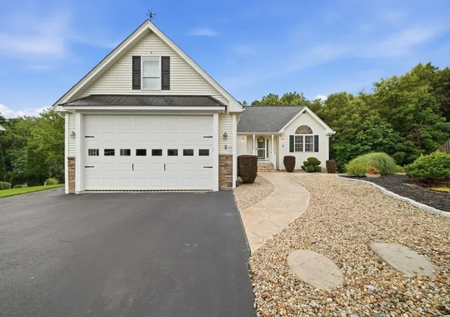4th image of 5 Patriot Way, Lowell, MA 01854 | MLS# 73558290