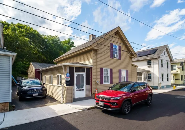 1st image of 26 Benefit St, Southbridge, MA 01550 | MLS# 73566573