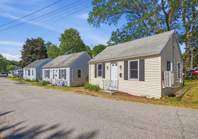 Homes for sale in Millbury, MA | 2 6 Pond Terrace, Millbury, MA 01527 | MLS# 73533786