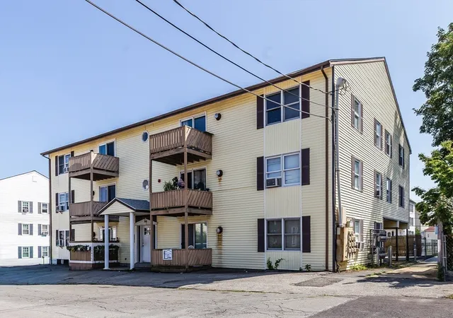 2nd image of 24 Larch St, New Bedford, MA 02740