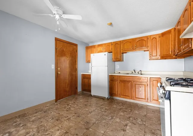 3rd image of 24 Larch St #8, New Bedford, MA 02740 | MLS# 73562753