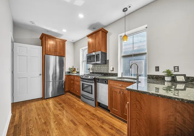 4th image of 257 Pleasant St #7, Worcester, MA 01609 | MLS# 73553515