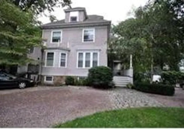 1st image of 140 Kilsyth #8, Brighton, MA 02135 | MLS# 71990134