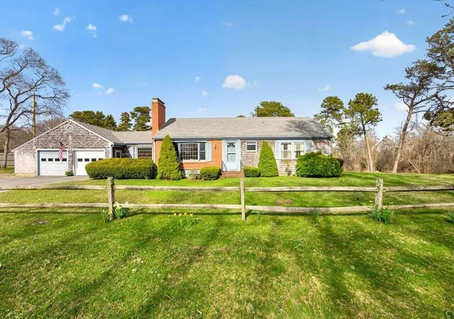 1st image of 48 Glover Sq, Chatham, MA 02633 | MLS# 73508434