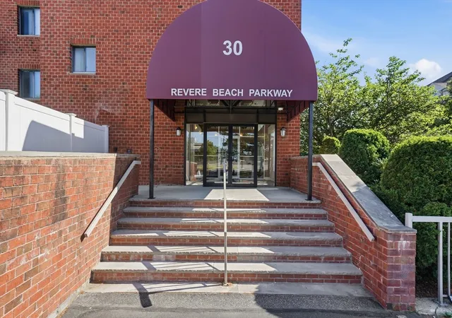 Homes for sale in Medford, MA | 30 Revere Beach Pkwy #114, Medford, MA 02155 | MLS# 73537384