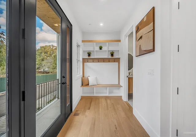 Listing Photo 2 - Condo for sale in building located at 25-27 High St, Cambridge, MA 02169 - Unit #