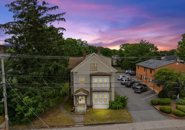 2nd image of 282 Belmont St, Brockton, MA 02301 | MLS# 73564659
