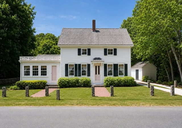 Photo 1 of Single family home for sale at 41 Drift Rd, Westport, MA 02790 | MLS# 73535344 | Listing updated on 2026-09-08