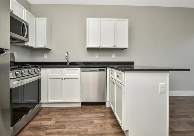 image of 1903 Columbus Ave, Roxbury, MA 02119 | MLS# 73496403