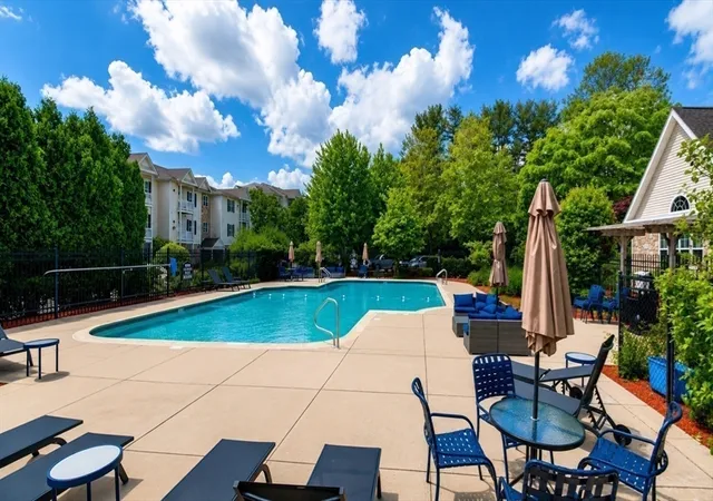 2nd image of 21 Hampshire Rd, Methuen, MA 01844