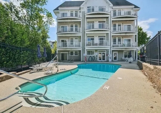 1st image of 614 Pond St #1101, Braintree, MA 02184 | MLS# 73561895