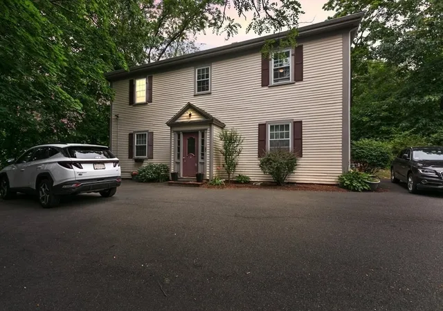 3rd image of 60 Vinton St, Melrose, MA 02176