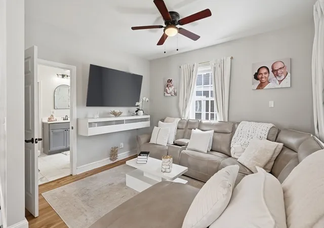 4th image of 58 Willard Street, New Bedford, MA 02744 | MLS# 73513189