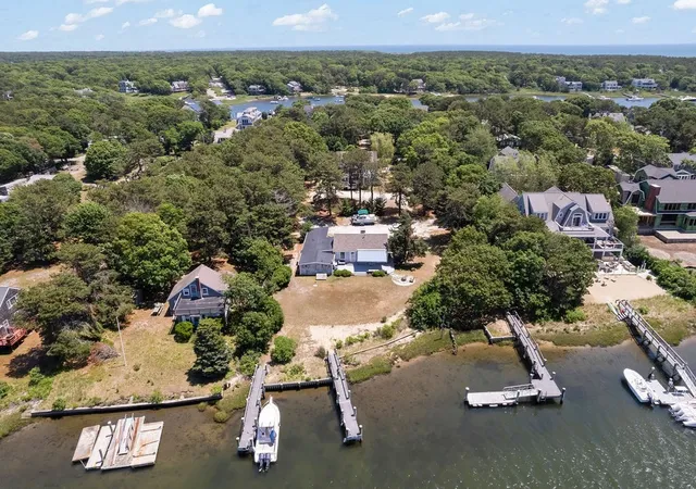 Homes for sale in Mashpee, MA | 379 Monomoscoy Rd, Mashpee, MA 02649 | MLS# 73542766