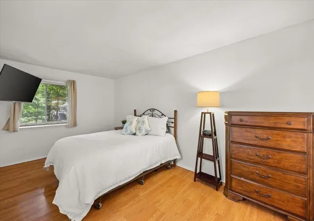 4th image of 171 Highland St, Taunton, MA 02780