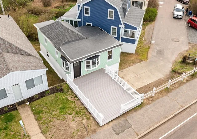 Photo 4 of Sale Pending at 851 Quincy Shore Dr, Quincy, MA 02170 | MLS# 73562532 | Listing updated on 2026-09-17