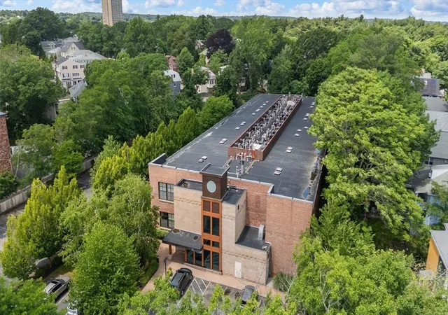 Homes for sale in Cambridge, MA | 1 Aberdeen Way, Cambridge, MA 02138 | Houzeo