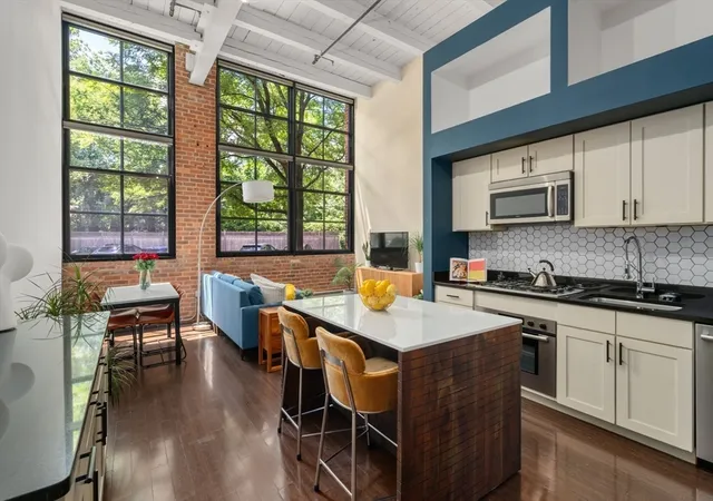 Homes for sale in Cambridge, MA | 1 Aberdeen Way #115, Cambridge, MA 02138 | MLS# 73540868