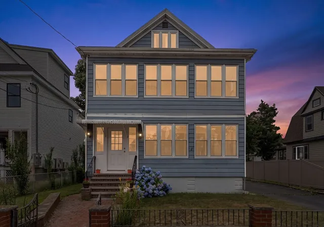 Homes for sale in Medford, MA | 28 Second St #1, Medford, MA 02155 | MLS# 73545850