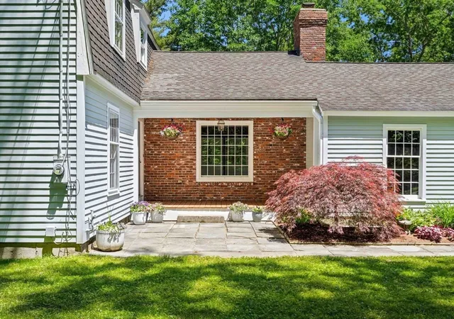 Homes for sale in Groton, MA | 153 Raddin Rd, Groton, MA 01450 | MLS# 73533130