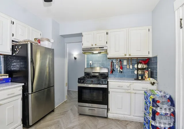 Listing Photo 5 - Condo for sale in building located at 14-16 Nazing St, Boston, MA 02121