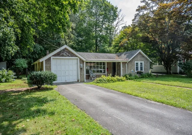 Photo 3 of Sale Pending at 20 Bryant St, North Dartmouth, MA 02747 | MLS# 73563075 | Listing updated on 2026-09-04