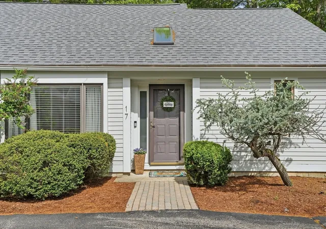 Homes for sale in Duxbury, MA | 600 Summer St #17, Duxbury, MA 02332 | MLS# 73524714