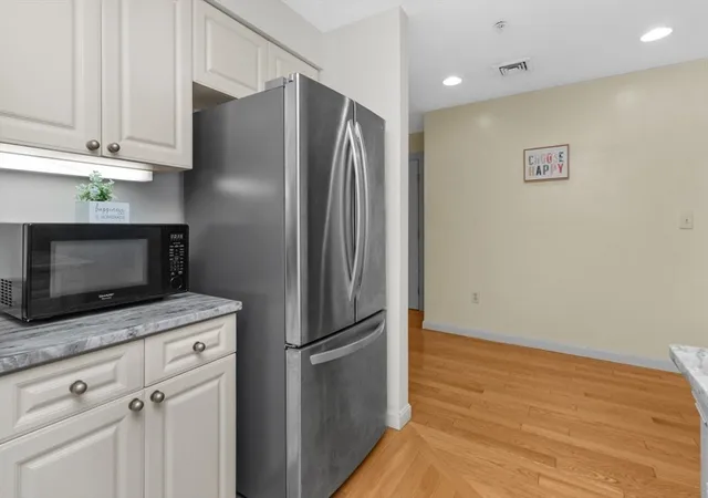 Photo 4 of Sale Pending at 501 Commerce Dr #3119, Braintree, MA 02184 | MLS# 73556896 | Listing updated on 2026-08-21
