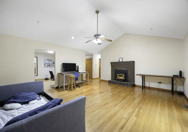 Photo 4 of Single family home for sale at 7 Margaret Dr, Wilbraham, MA 01095 | MLS# 73551096 | Listing updated on 2026-09-06