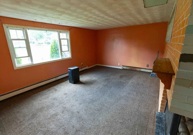 5th image of 19 Norman Dr, Framingham, MA 01701 | MLS# 73560825