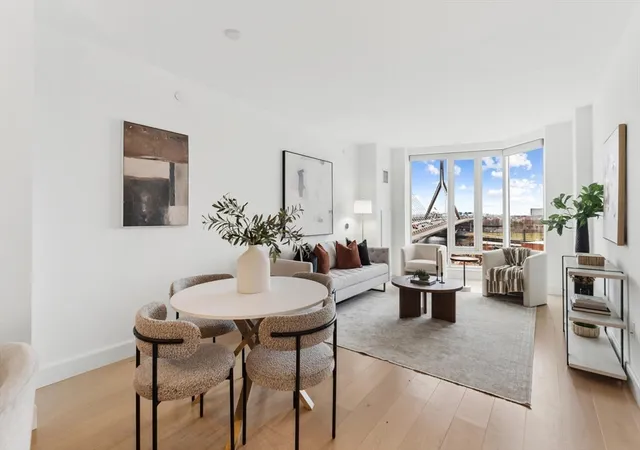 4th image of 100 Lovejoy Wharf #8H, Boston, MA 02114 | MLS# 73487568