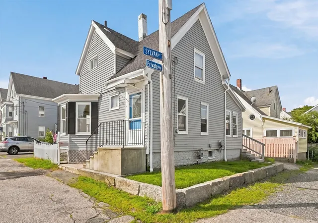3rd image of 8 Sylvan Street, Gloucester, MA 01930 | MLS# 73562740