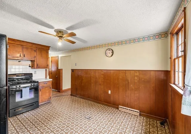 4th image of 52 Applewood, Billerica, MA 01821 | MLS# 73540321