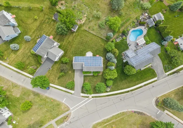 Photo 3 of Single family home for sale at 2 Adams Cir (devens), Devens, MA 01434 | MLS# 73561888 | Listing updated on 2026-09-10