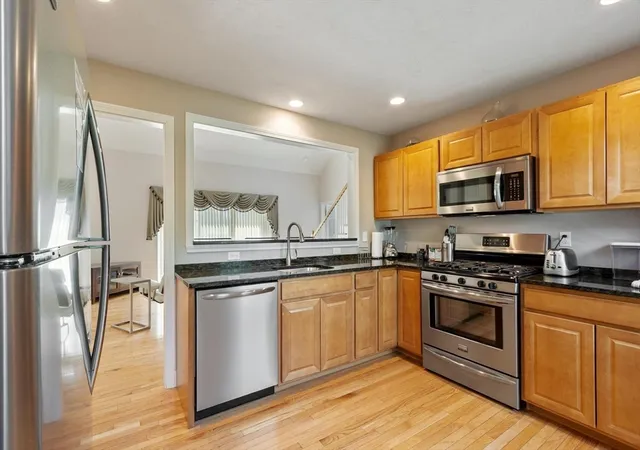 Photo 4 of Single family home for sale at 2 Adams Cir (devens), Devens, MA 01434 | MLS# 73561888 | Listing updated on 2026-09-10