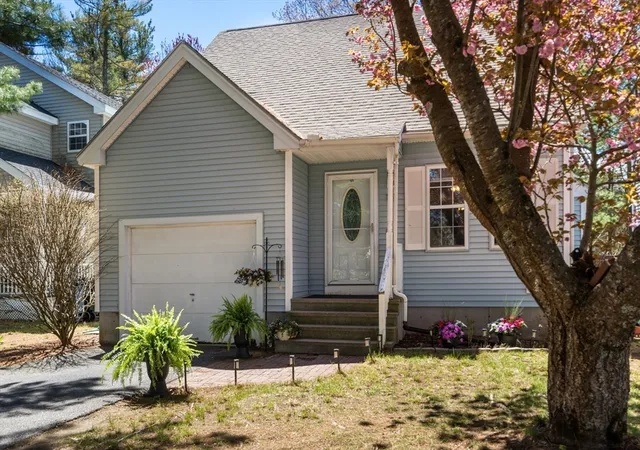 Homes for sale in Marlborough, MA | 12 Magnolia Lane, Marlborough, MA 01752 | MLS# 73537481