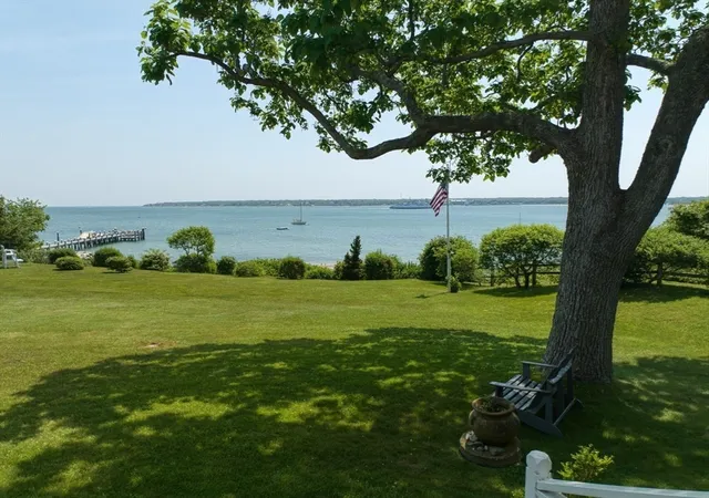 3rd image of 33 Goethals Way, Tisbury, MA 02568 | MLS# 73476753
